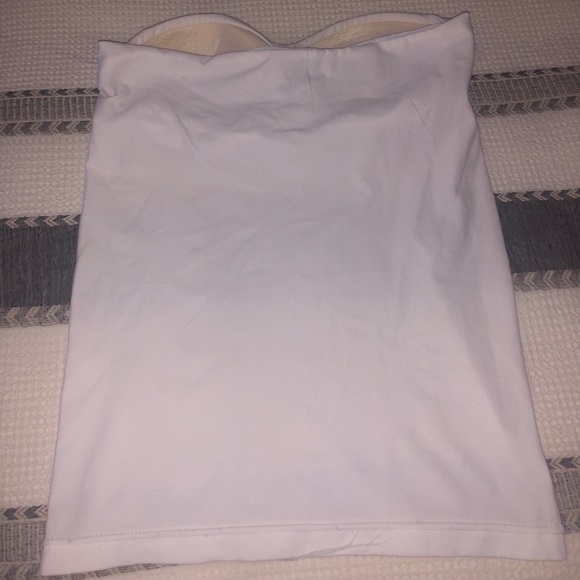 Heart line strapless top - Picture 3 of 3